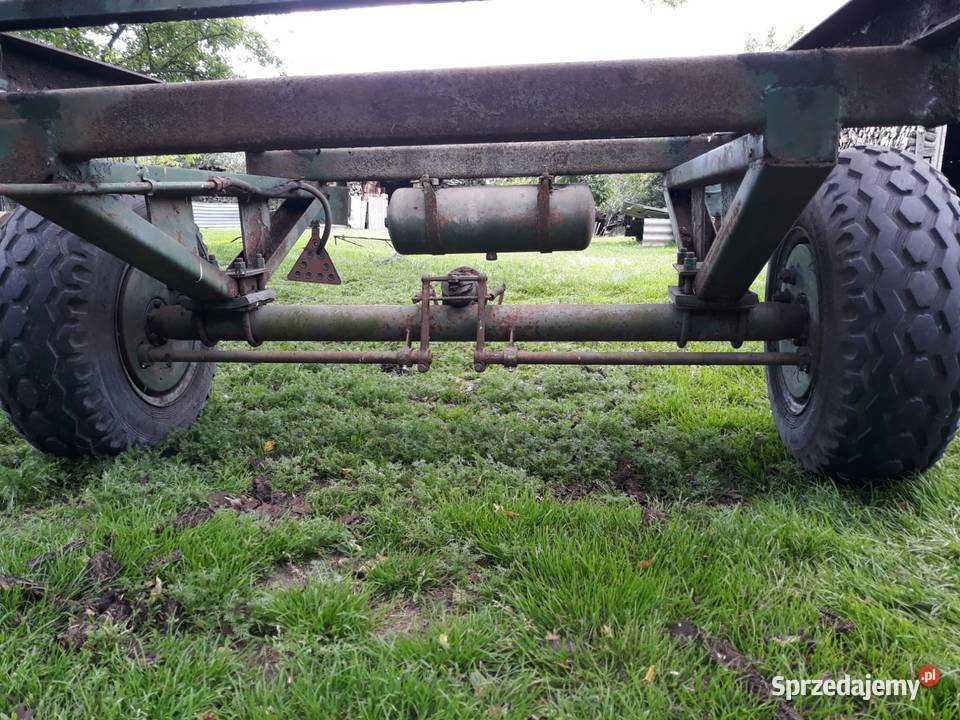 Rama 2 osią i kołami nieuszkodzony sprzedam