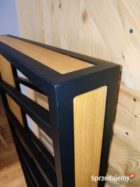 Regał wiszący na wino rękodzieło Loft 12 win Świętochłowice