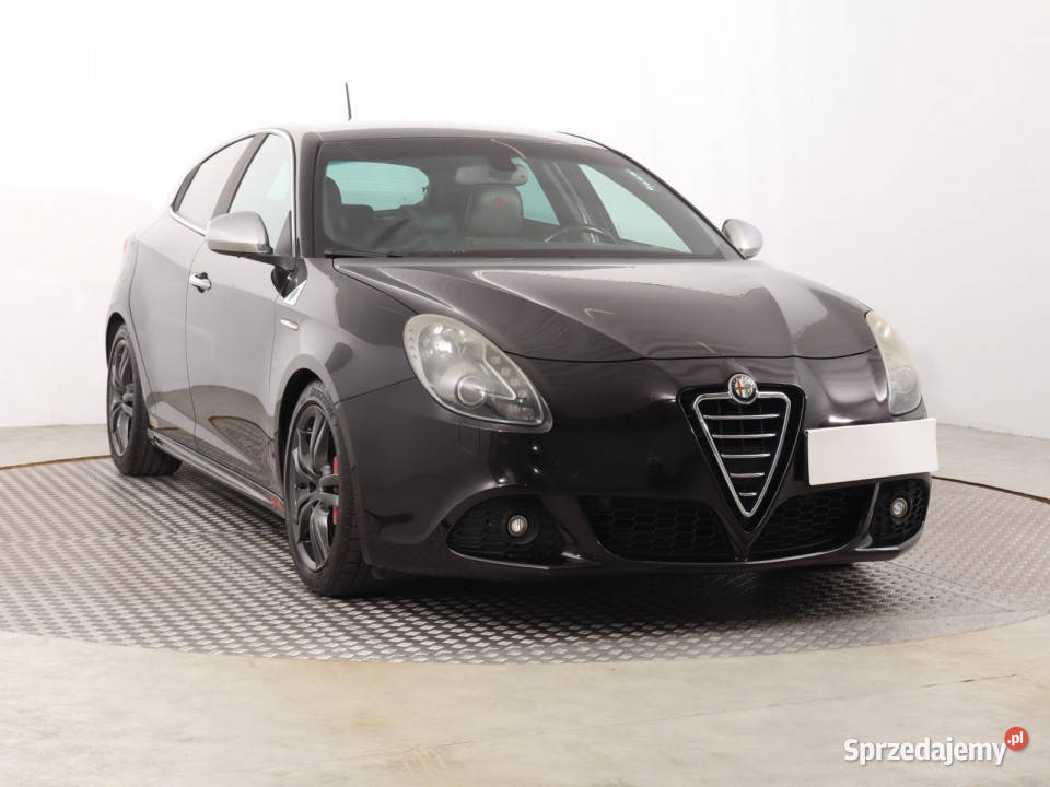 Alfa Romeo Giulietta 175 TBi
