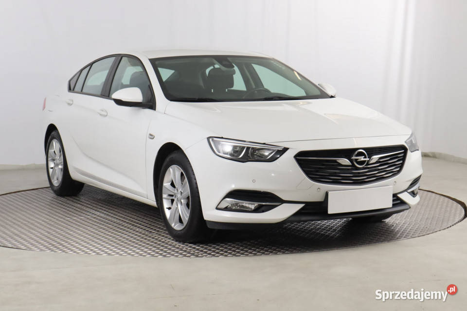Opel Insignia 16 CDTI światła przeciwmgielne Zabrze