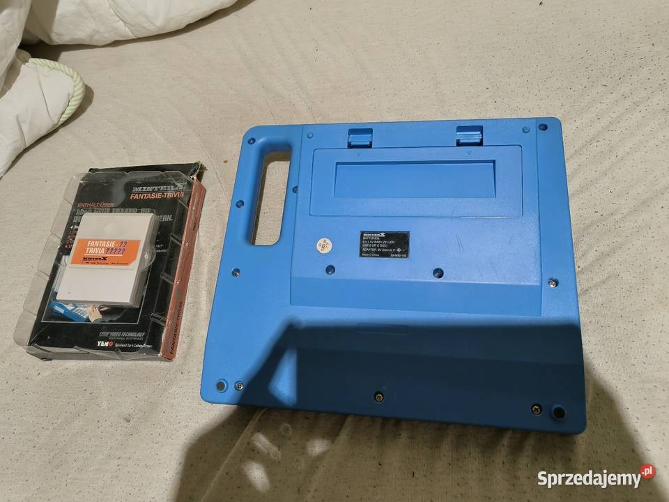 Sprzedam komputerek z dyskietką retro lata 90 Bytom