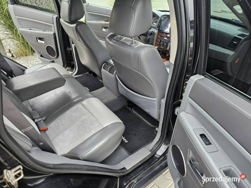 Jeep Grand Cherokee 30 217 automat 4x4 SUV Strzegom