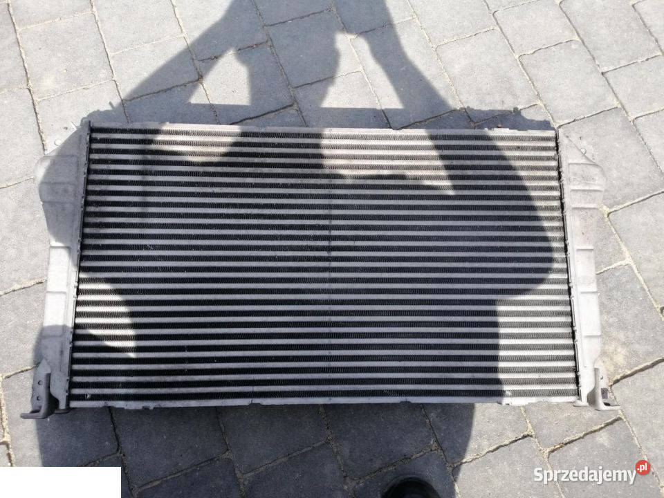Toyota Avensis t27 d4d chłodnica powietrza Kozubszczyzna