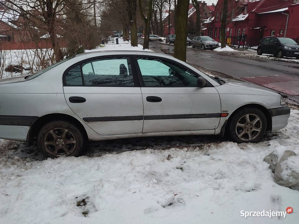 Toyota Avensis 16 vvti przebieg 288 Ruda Śląska