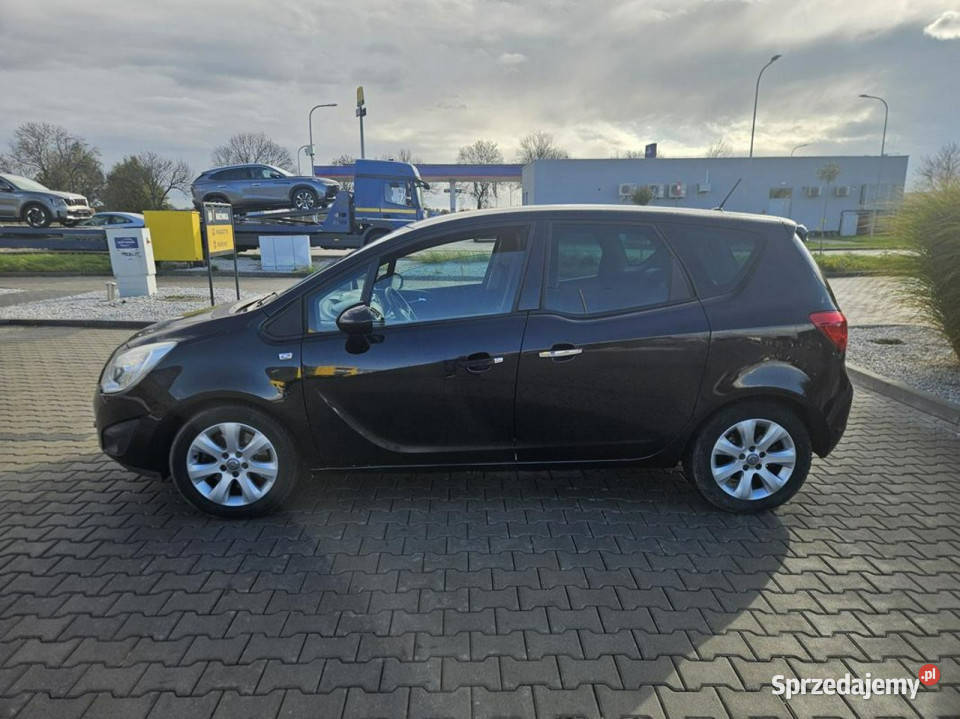 Opel Meriva 17 110 klimatronik tempomat garażowany