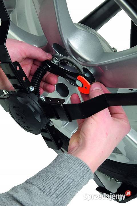 VOLVO V40 RUD automatyczne lancuchy sniegowe OE Gadgety motoryzacyjne Bielany Wrocławskie