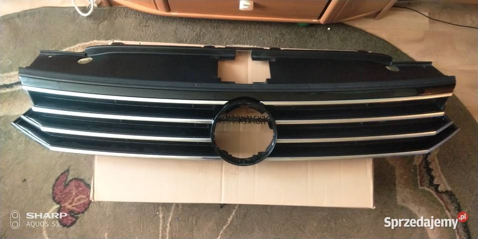 VW Passat B8 atrapa zderzaka przedniego Łódź