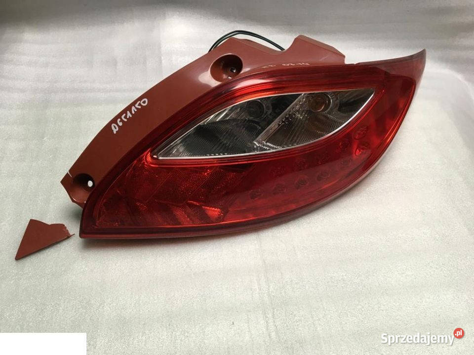 MAZDA 2 DE 2013 LAMPA TYLNA PRAWA D65151160 Kozubszczyzna