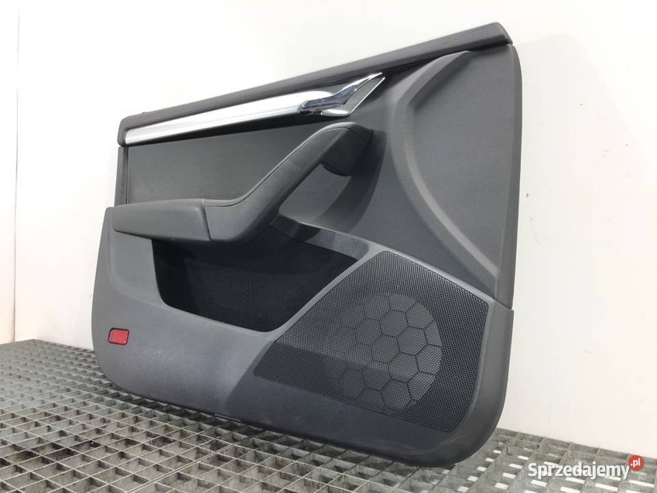 BOCZEK DRZWI LEWY PRZÓD SKODA OCTAVIA III