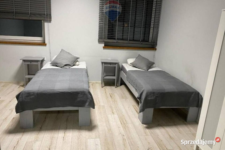 Budynek komercyjny działający hotel pracowniczy dojazd asfaltowy Siemianowice Śląskie