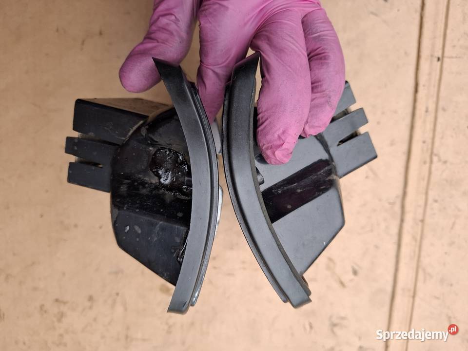 Lampy tył tylne wąskie Fiat 126p Maluch ST Lampy tylne Strzelce Opolskie