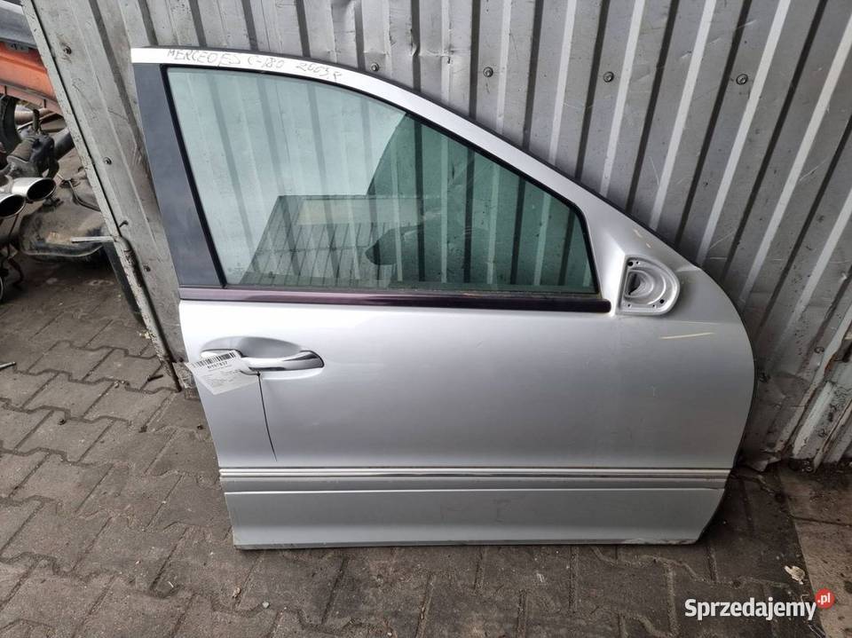 DRZWI PRAWE PRZÓD MERCEDES BENZ C 220 CDI KOMBI osobowe Pozostałe Lipno sprzedam