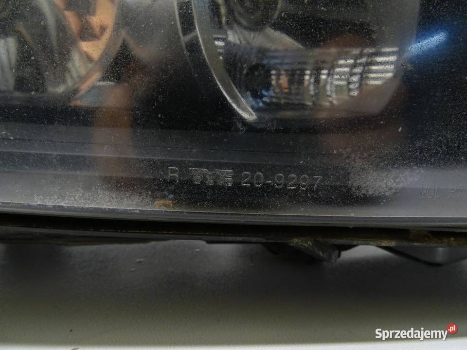 LAMPA REFLEKTOR PRAWA PRAWY PRZÓD PRZEDNIA BMW