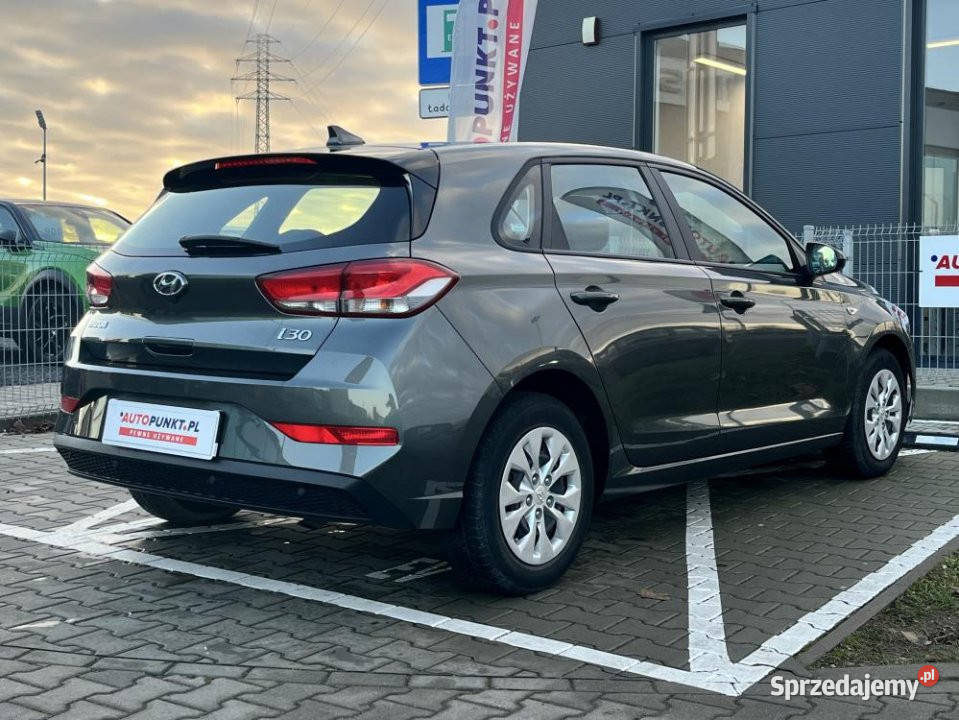 HYUNDAI i30 2021r As Pasa BT Czuj Parkow Tył i30