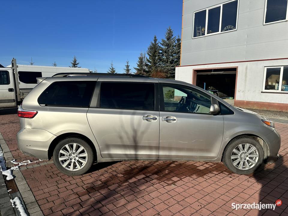 Toyota SIENNA XLE AWD 2017r 35 V6 Limanowa
