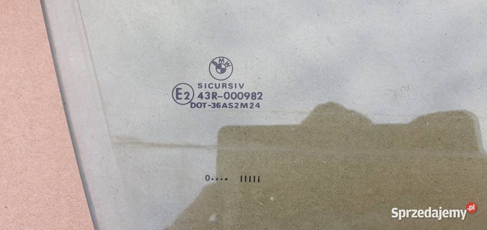 BMW 5 E39 KOMBI SZYBA DRZWI PRAWY PRZÓD Bieleń sprzedam