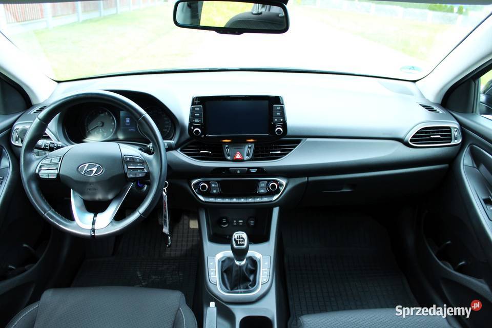 Hyundai i30 benzyna centralny zamek Niwiska