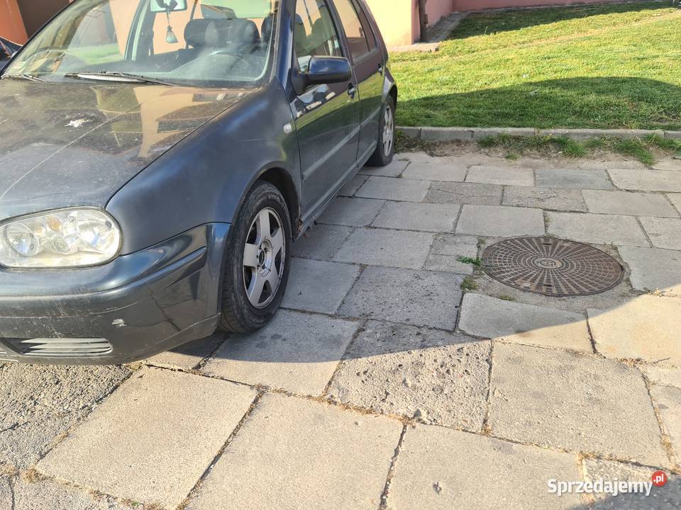 Sprzedam golfa 16 lpg 9 lat jeden właściciel 290000km warmińsko-mazurskie Szczytno