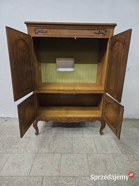 Ładna rzeźbiona francuska komoda Ludwikowska sprzedam