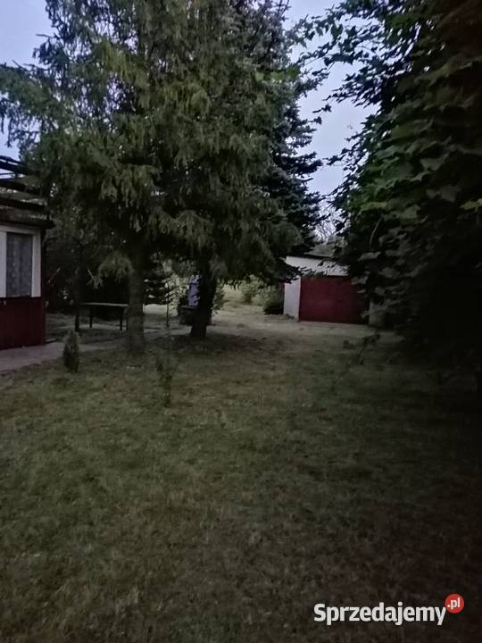 Działka budowlana z domkiem letniskowym i Żarki-Letnisko