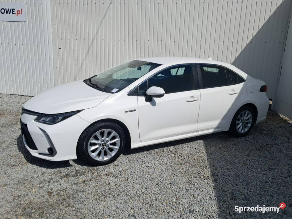 Toyota Corolla Poleasingowe BZ Seria E16 2012 Komorniki