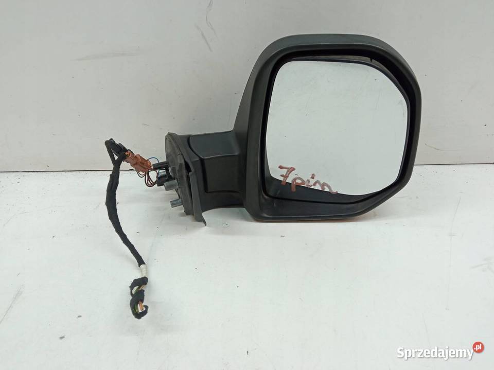 LUSTERKO PRAWE 7PIN EUROPA 232636104 Peugeot Rok produkcji 2010 świętokrzyskie