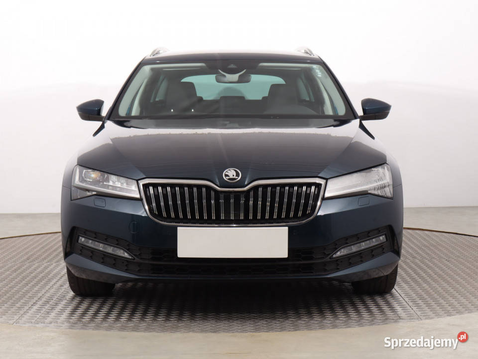 Skoda Superb 15 TSI Katowice