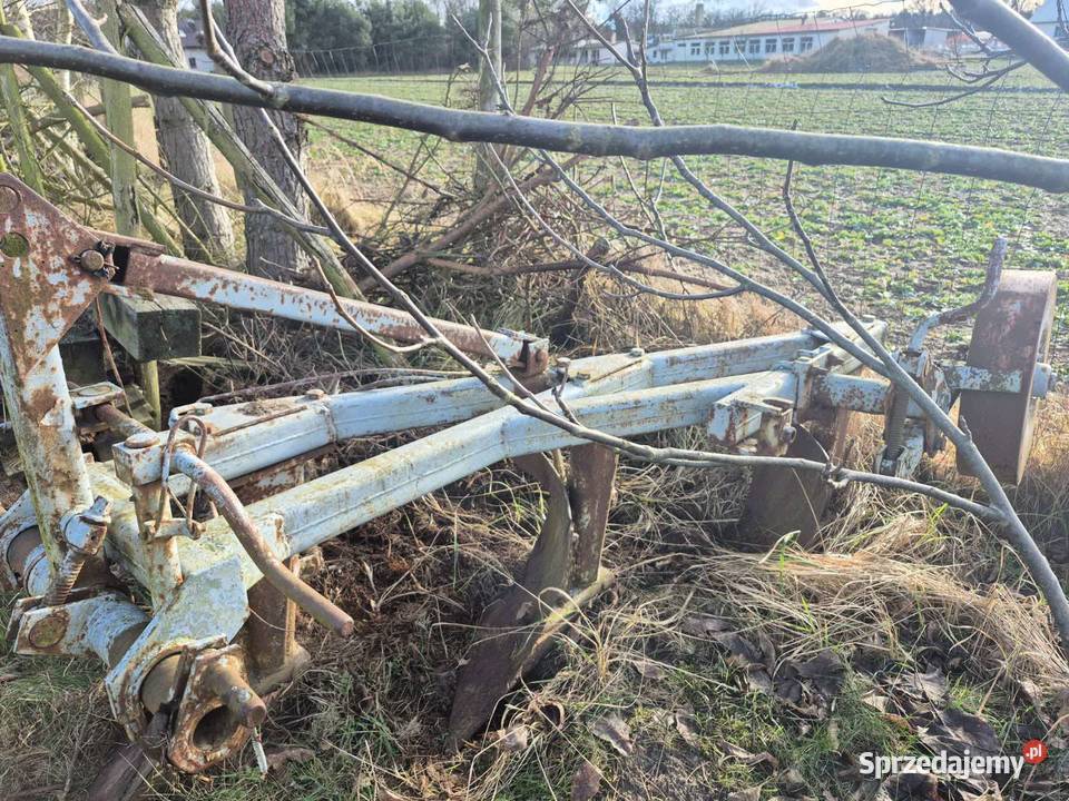 Pług trzy skibowy dolnośląskie sprzedam