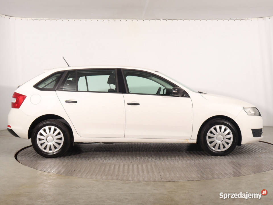 Skoda Rapid Spaceback 14 TDI gniazdo USB Katowice