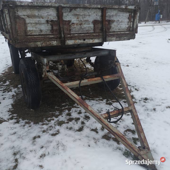 Przyczepa D47 nieuszkodzony