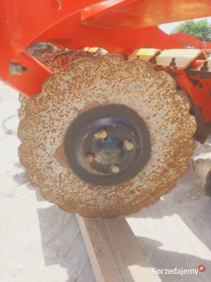 Brona telerzowa Vaderstad Carrier