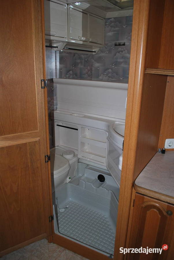 HOBBY PRESTIGE 535 1993 4 OS Z ŁAZIENKĄ sprzedam