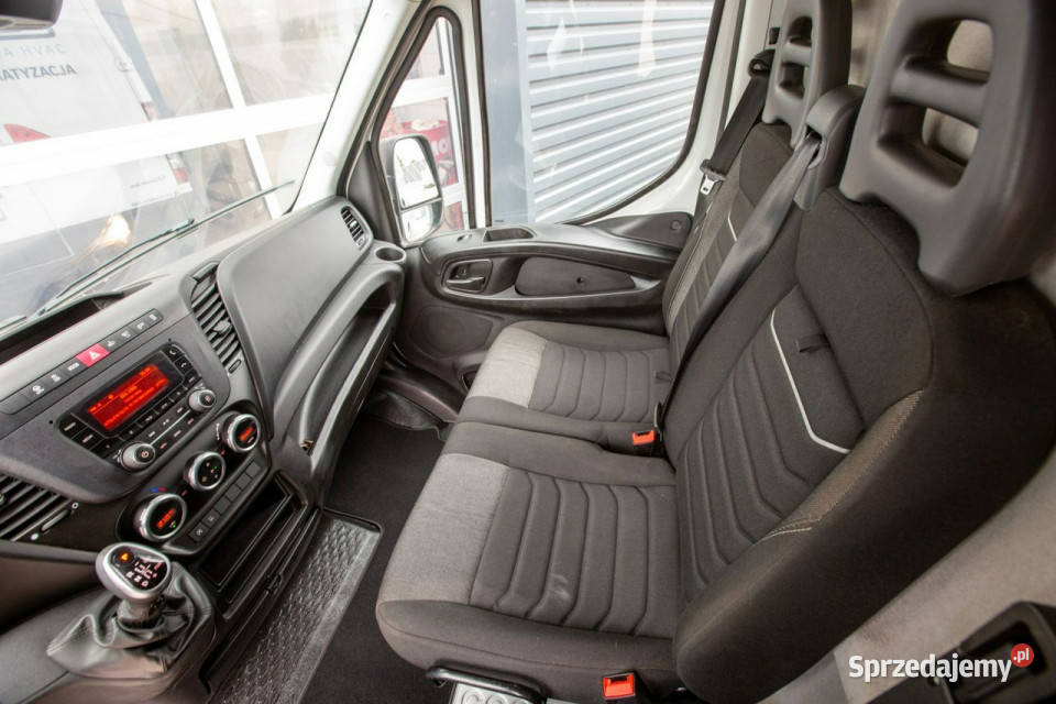 Iveco Daily L3H2 35S14 Automat ŚREDNI Hak 3500 komputer pokładowy wielkopolskie Jarocin