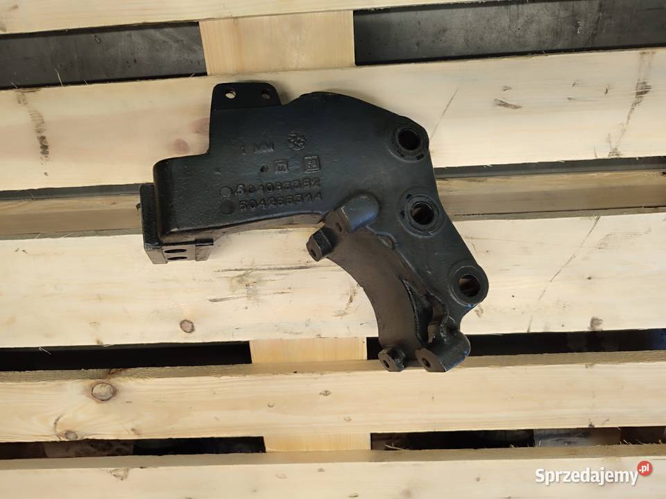 Łapa mocowanie silnika 504266314 Iveco FTP