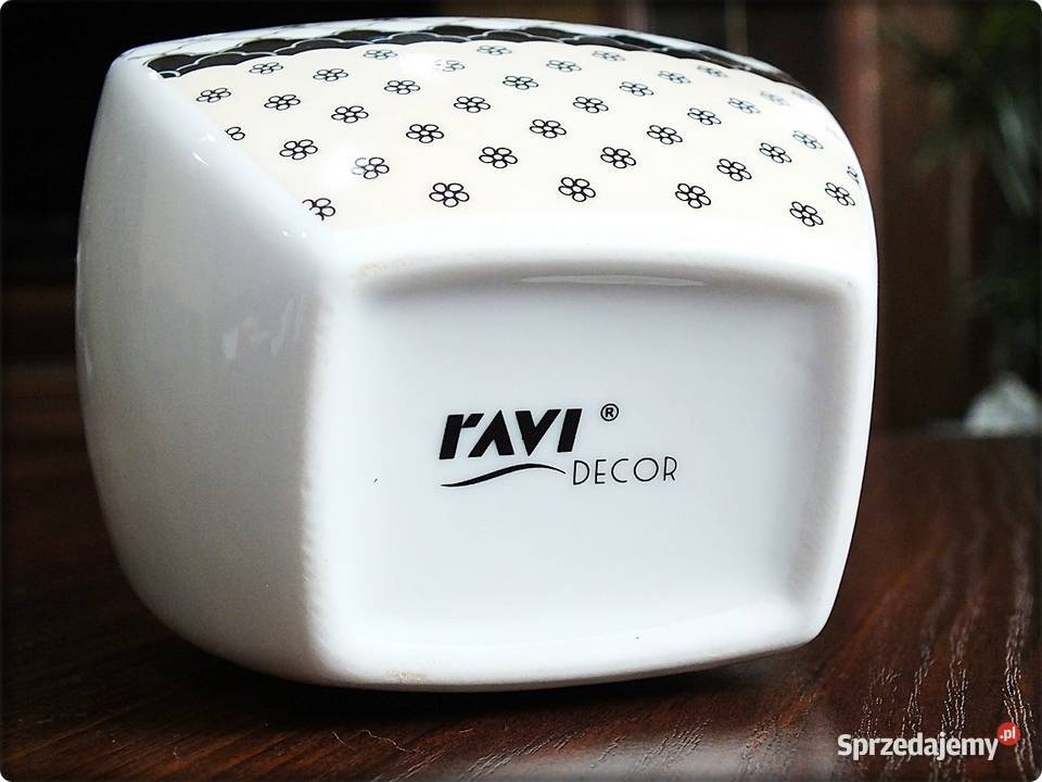 Urocza Cukierniczka RAVI Decor Cukiernica Żary