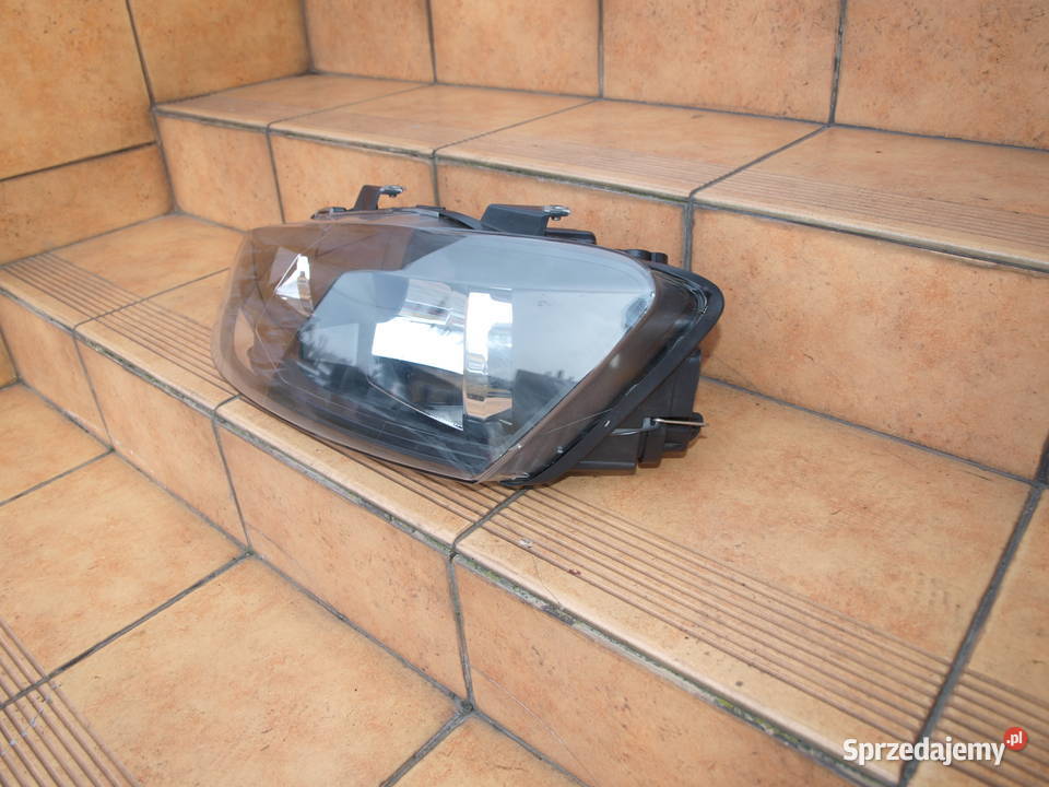 VW Polo 5 V lampa lewa przód zwykła 2009 2014r Kalisz sprzedam