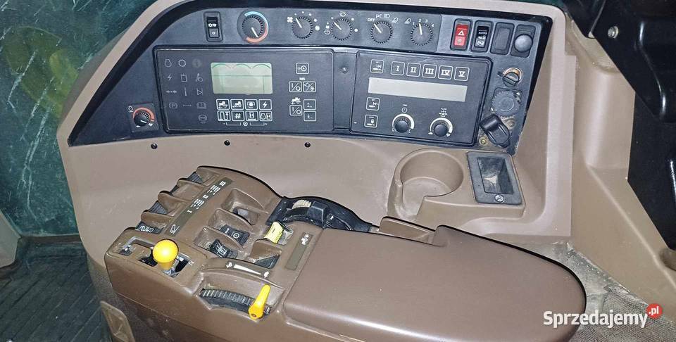 Ciagnik rolniczt john deer 8220 łódzkie