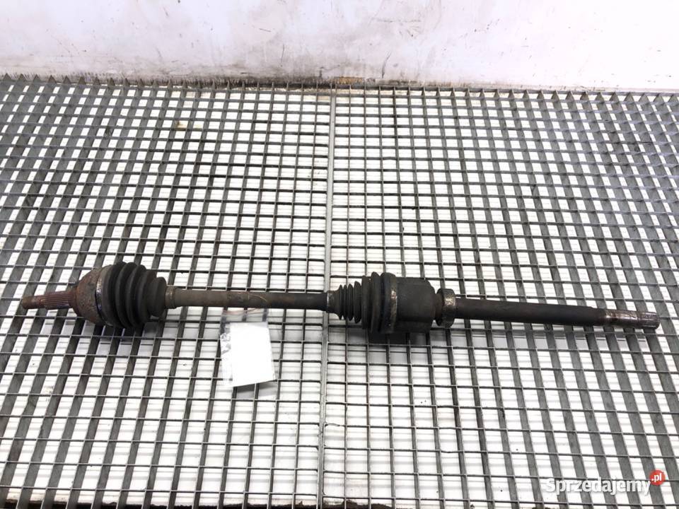 PÓŁOŚ PRAWY PRZÓD RENAULT TRAFIC III 16 125