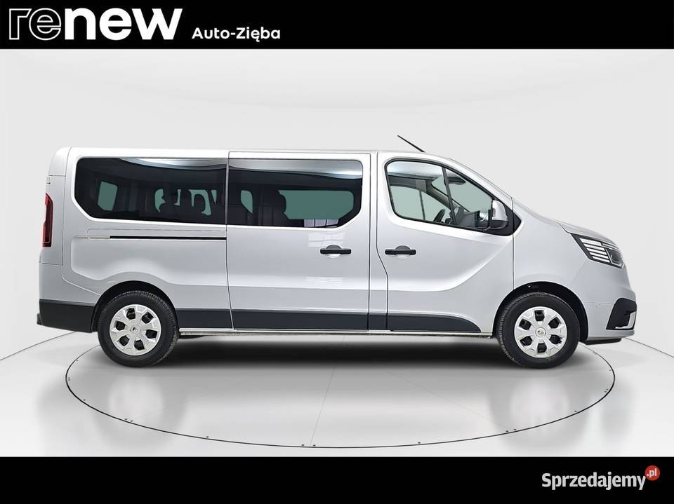 RENAULT TRAFIC OSOBOWY 9 miejscowy L2 wersja