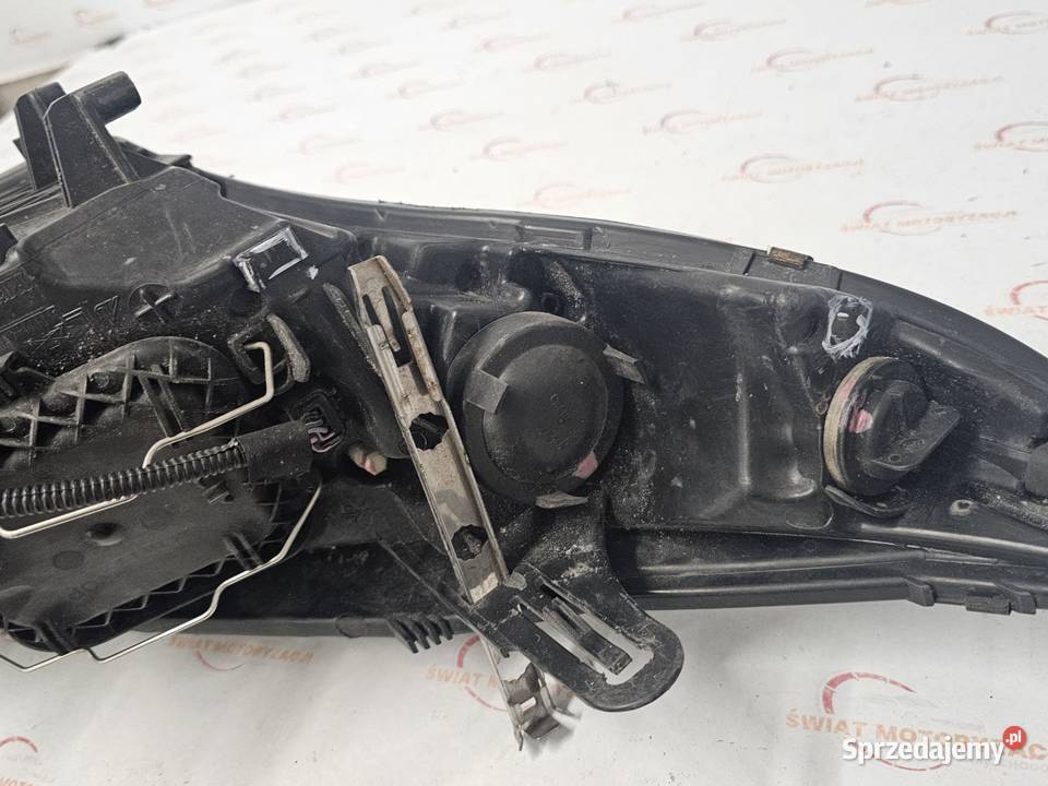 RENAULT MEGANE III 08r lampa lewa przód ANGLIK