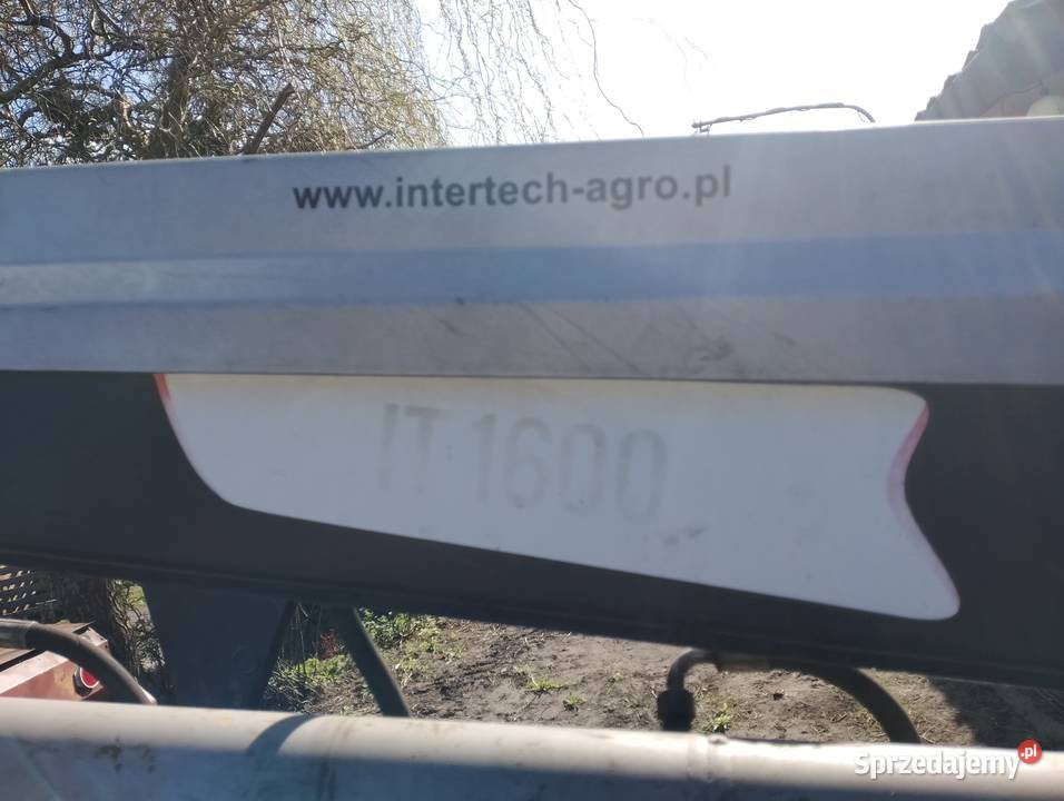 Ładowacz czołowy tur It1600 Skrzynia biegów Manualna
