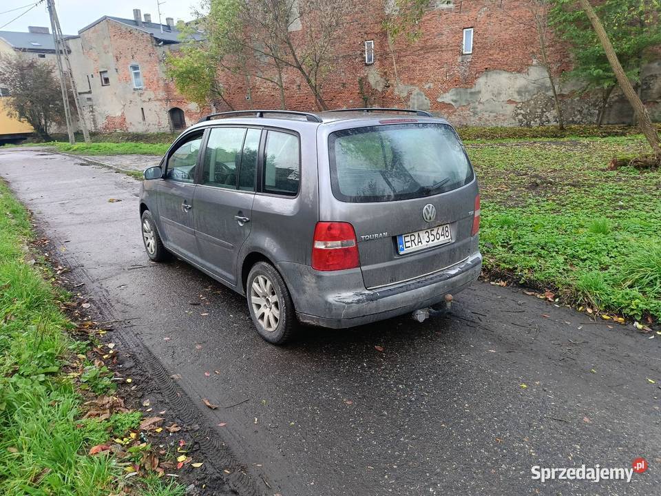 Touran 7 osób 20tdi Radomsko sprzedam