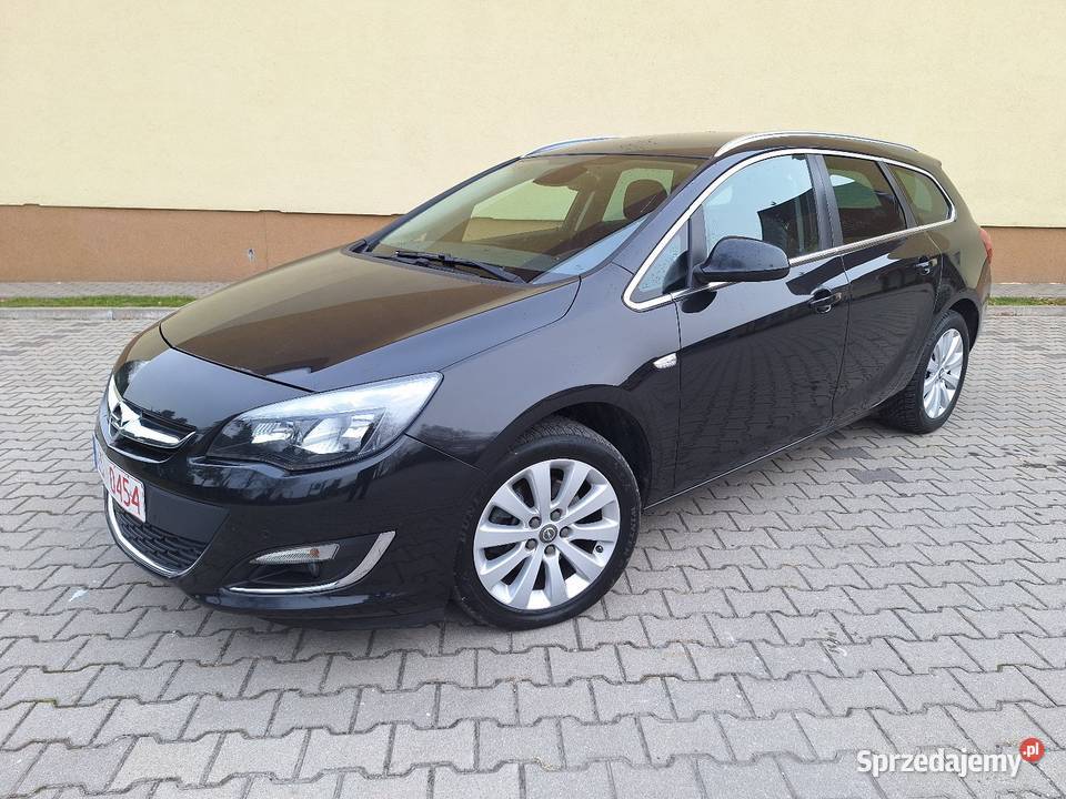 Opel Astra ledy Nawigacja Mały przebieg 130000km Zamość