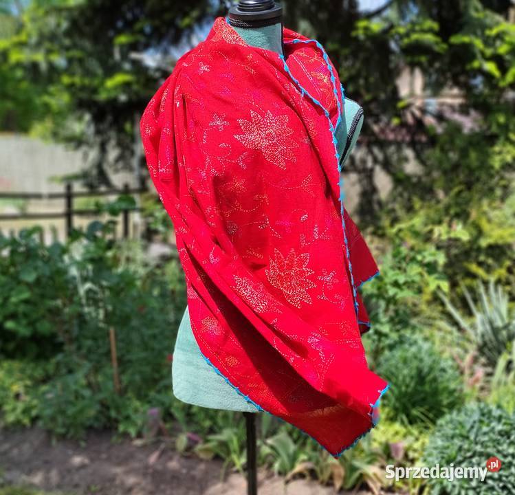 Duża chusta szal dupatta haftowana czerwona Dla kobiet zachodniopomorskie Szczecin sprzedam