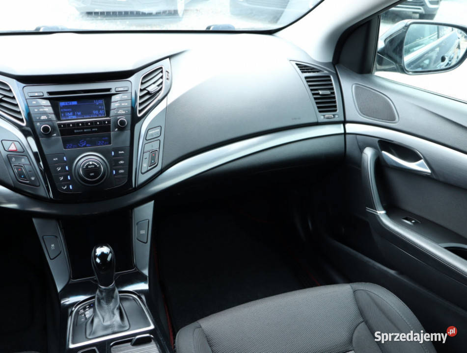 Hyundai i40 17 CRDi elektrycznie ustawiane fotele i40