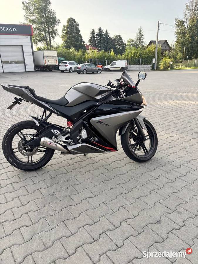 Yamaha yzfr12550 Trzyciąż