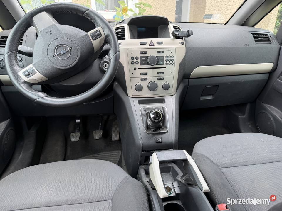Opel Zafira 2008 LPG Doinwestowany 330000km Piotrków Trybunalski