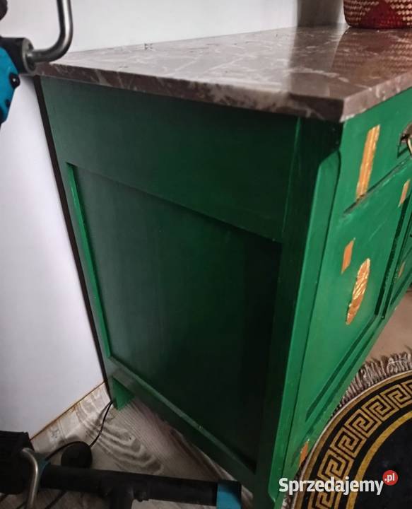 Wyjatkowy stół kawowy gościnny ze skórzanym Szczecin