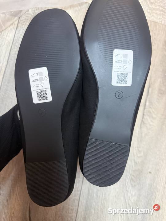 40 Asos design Czarne baleriny sznurowane z Kraków