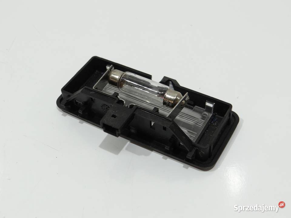 LAMPKA OŚWIETLENIE WNĘTRZA KABINY BMW E60 E61 Strzyżewice